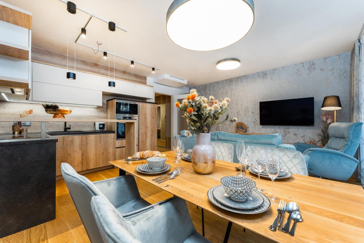 Residence Koubek - Apartmán A121 s infrasaunou Molo Lipno Lipno nad Vltavou Esterno foto
