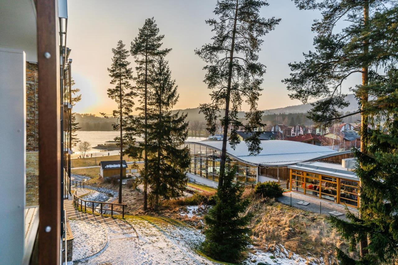 Residence Koubek - Apartmán A121 s infrasaunou Molo Lipno Lipno nad Vltavou Esterno foto